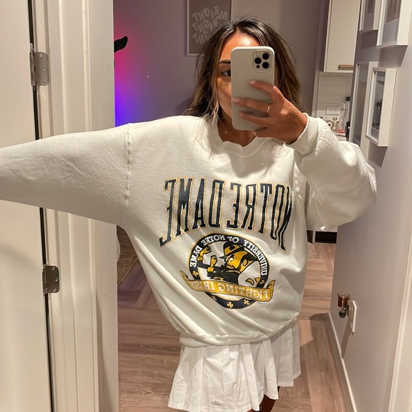 Vintage Notre Dame College White Sweatshirt - Picture 3 of 4
